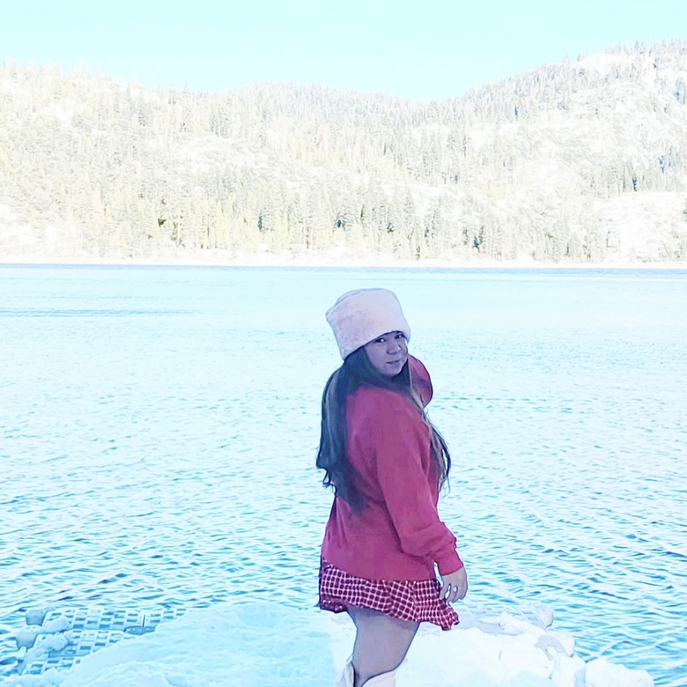 Pink solid Plush hat - Picture 4 of 4